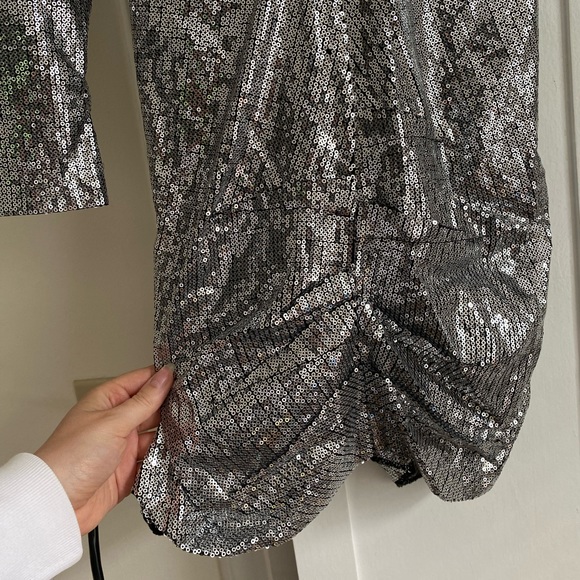MSGM Sequin Long Sleeve Ruched Silver Mini Dress sz 38 - Picture 14 of 14